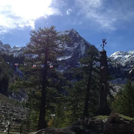 Rifugio Malinvern ヴィナーディオ